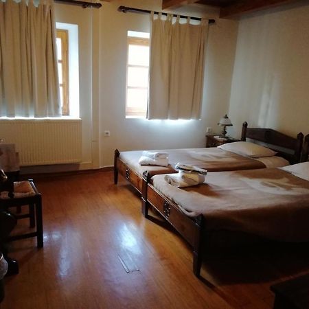 Abeliona Guesthouse Ambeliona Buitenkant foto